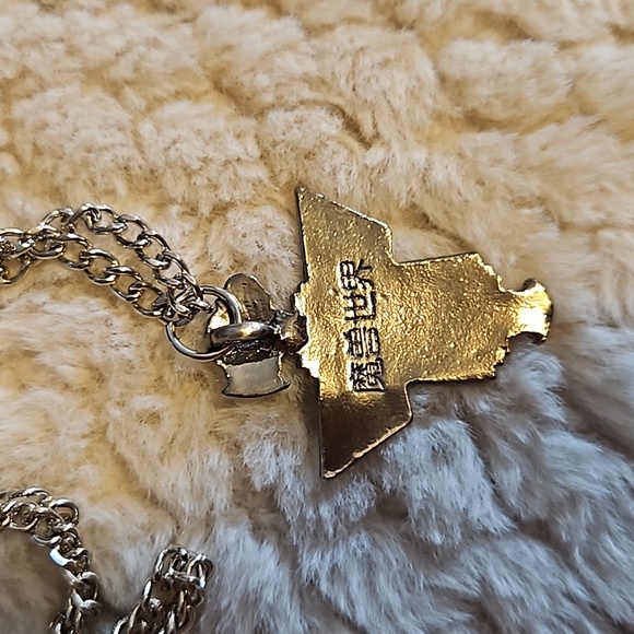 #0123 WOW world of warcraft? Necklace silver toned gunmetal toned - Picture 3 of 3